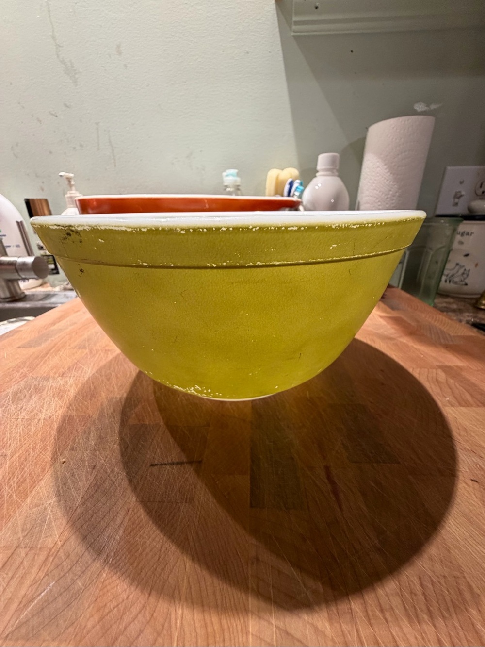 Pyrex Green Mixing Bowl with White Rim